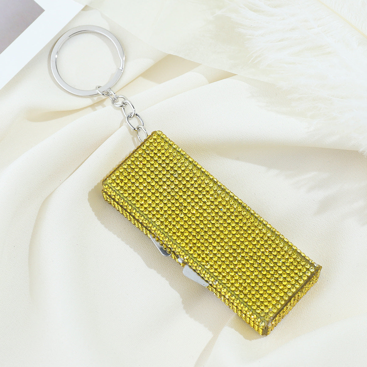 Wholesale Diamond Small Medicine Box Aluminum Alloy Storage Box Keychain
